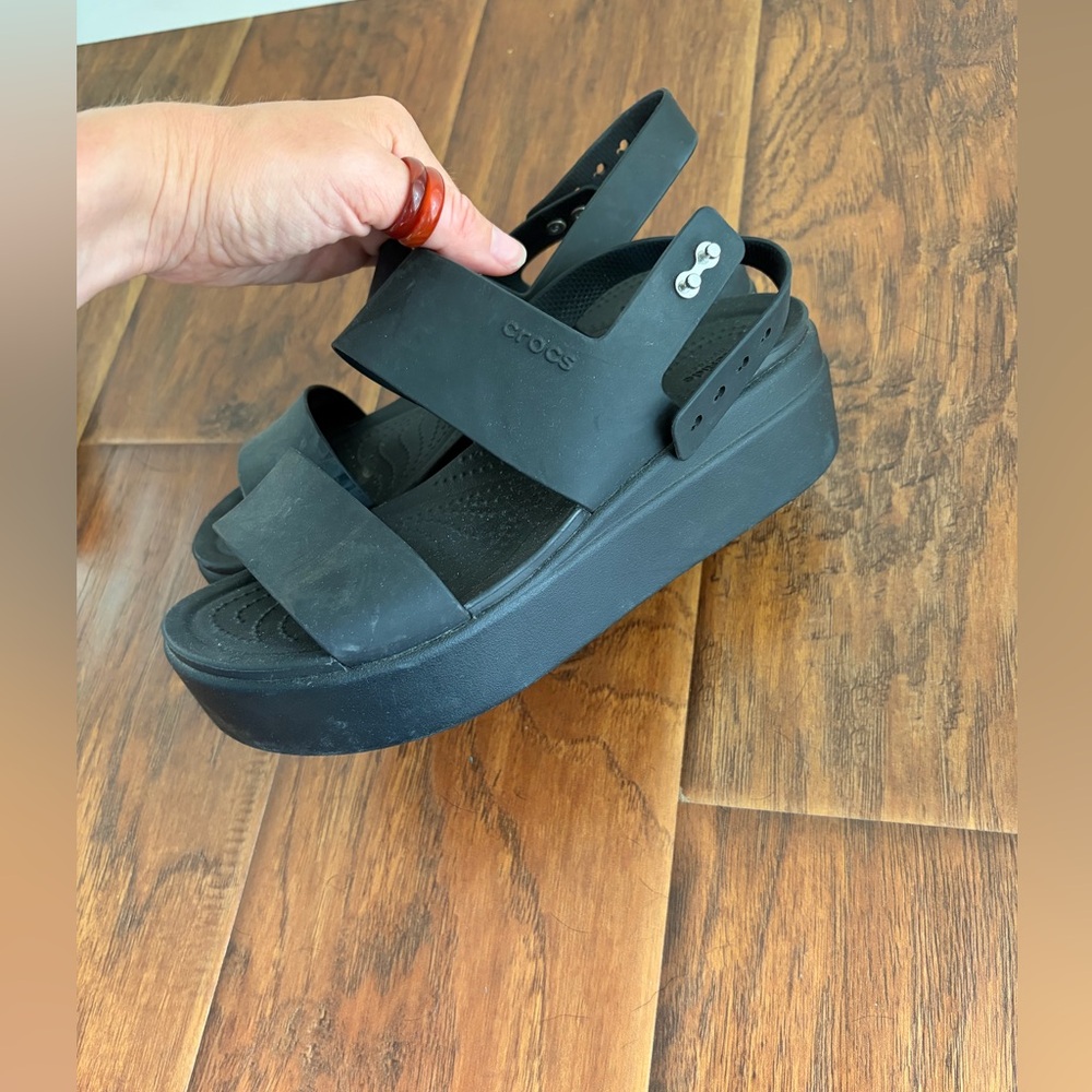 CROCS Brooklyn Low Wedge Black Platform Sandals
